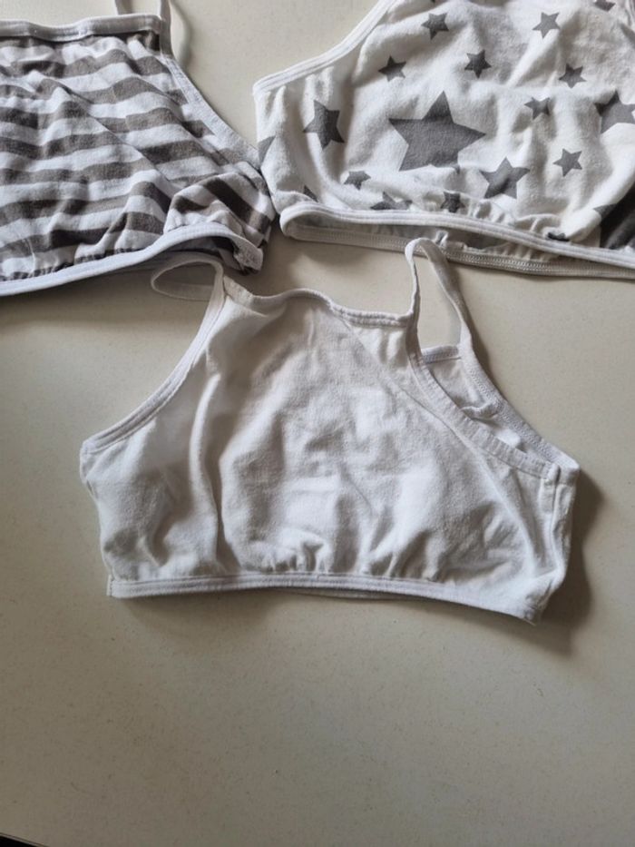 Lot brassières - photo numéro 7