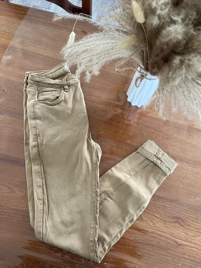 Pantalon beige camel