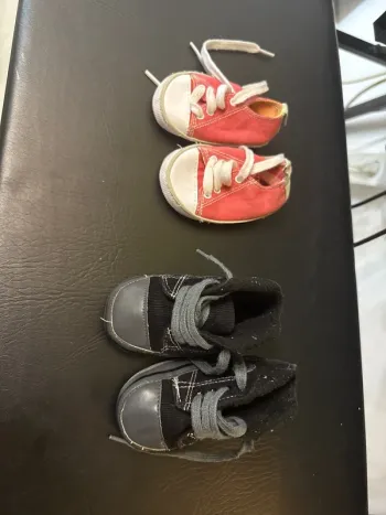 Chaussons chaussures bébé