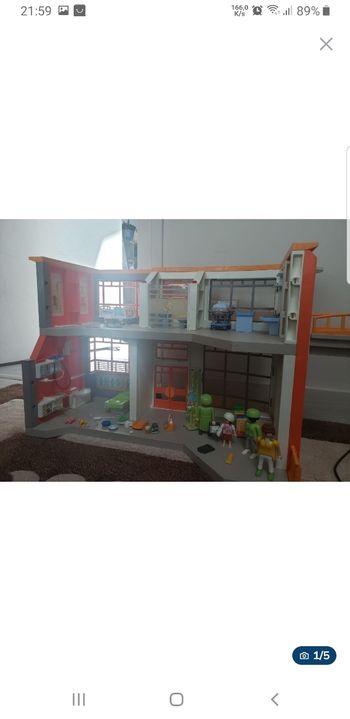 Hôpital pédiatrique aménagé playmobil