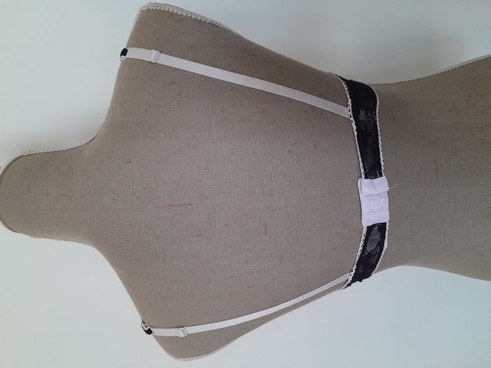 Soutien gorge - photo numéro 2