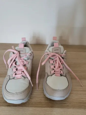 Chaussures de randonnée 35