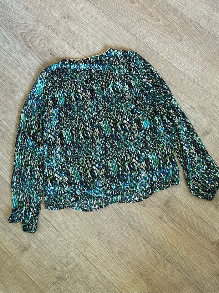 Blouse imprimée satinée à manches longues Only taille S jamais portée - photo numéro 8