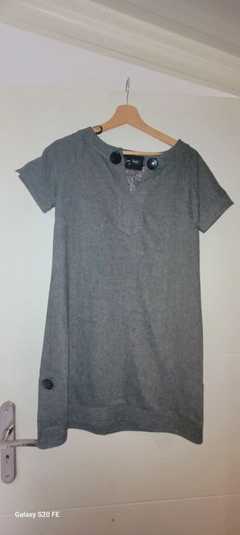 Robe Pepe Jeans coupe droite gris chiné tissu assez épais taille 38