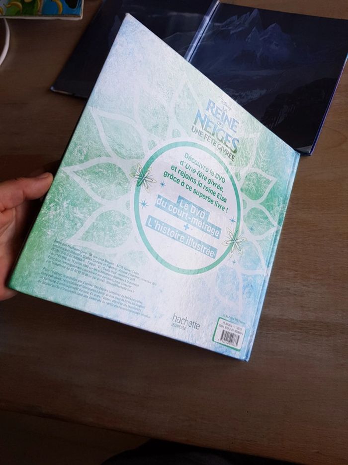 2 livres La Reine des neiges + 1 offert - photo numéro 9