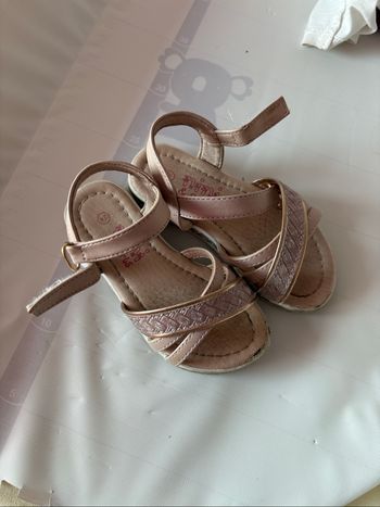 Sandale