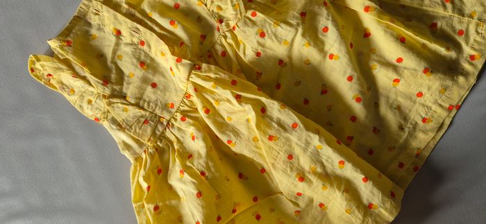 Robe jaune - photo numéro 5