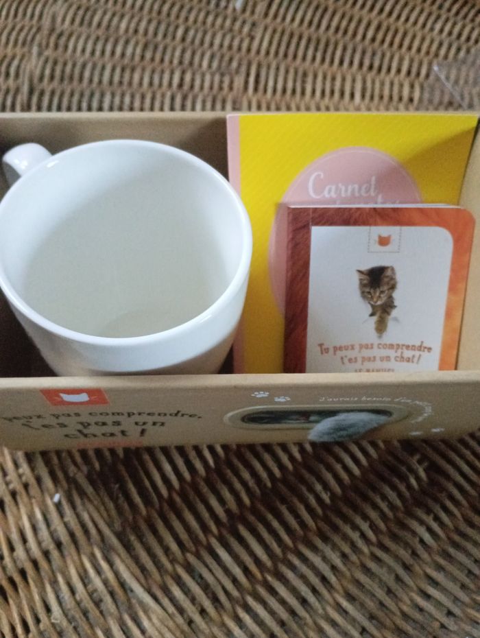 A vendre tasse pour cadeau - photo numéro 8