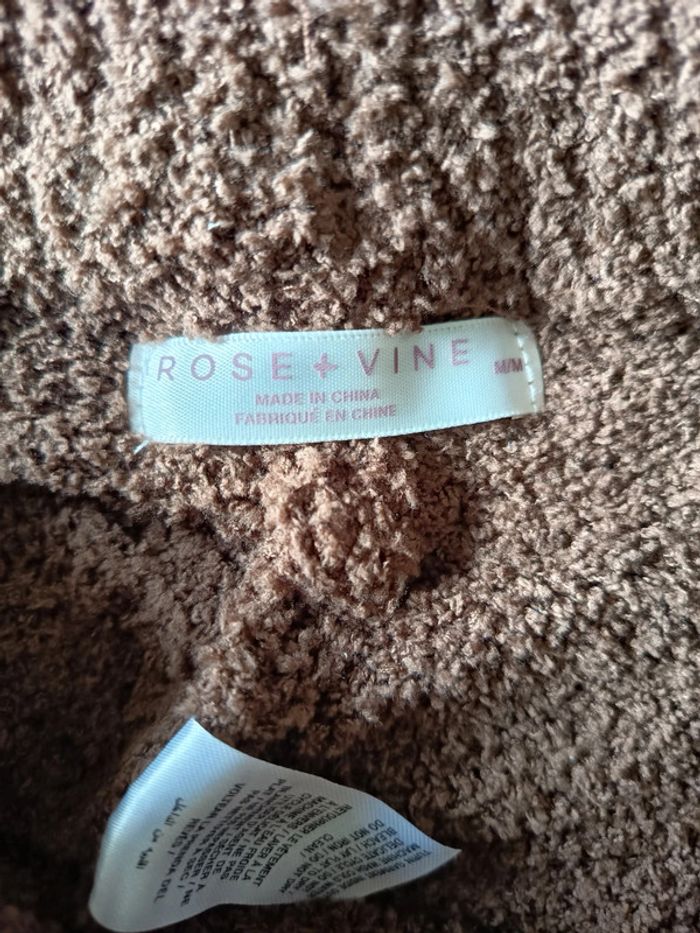 Short lainage. Marque Rose Vine (A360) - photo numéro 4