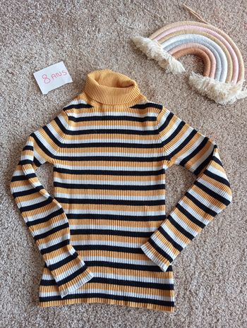 Pull col roulé 8 ans