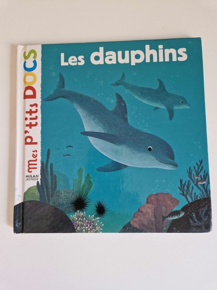 Livre mes petits docs les dauphins