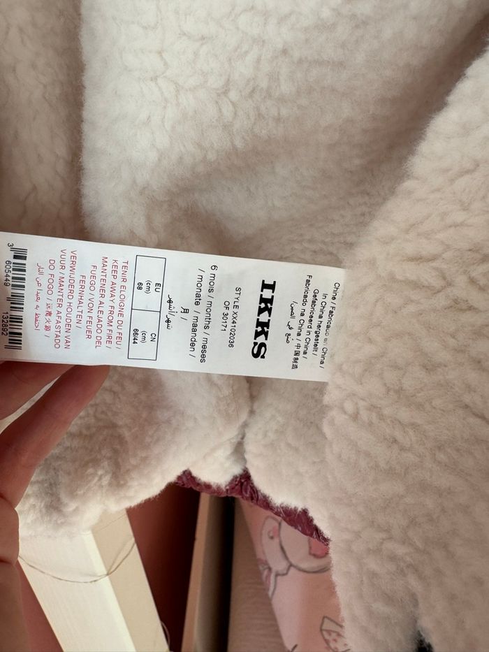 Doudoune Ikks bébé fille rouge 6 mois - photo numéro 5