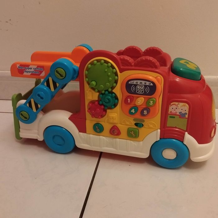 Tut Tut bolide camion transporteur - photo numéro 2