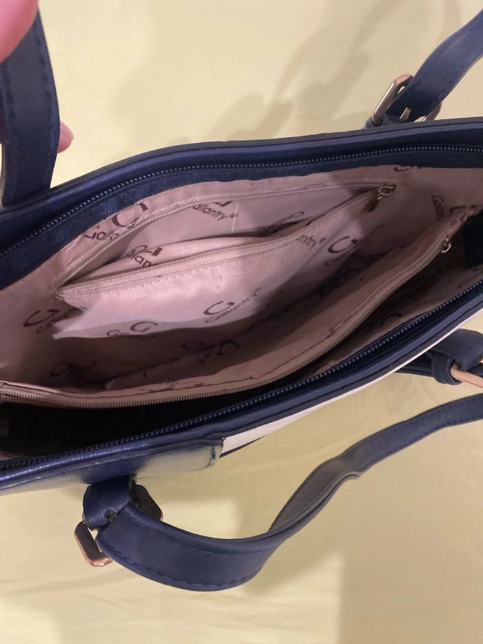 Sac a main - photo numéro 4