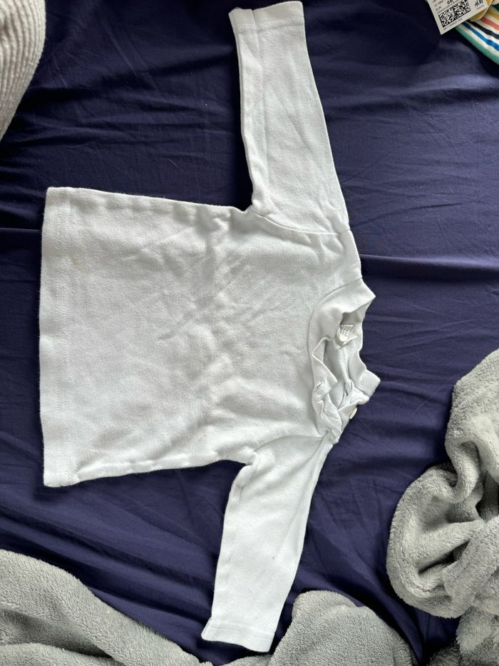 Lot 4 tee shirt ML 6 mois garcon - photo numéro 5