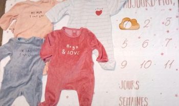 Lot pyjamas 1 Mois