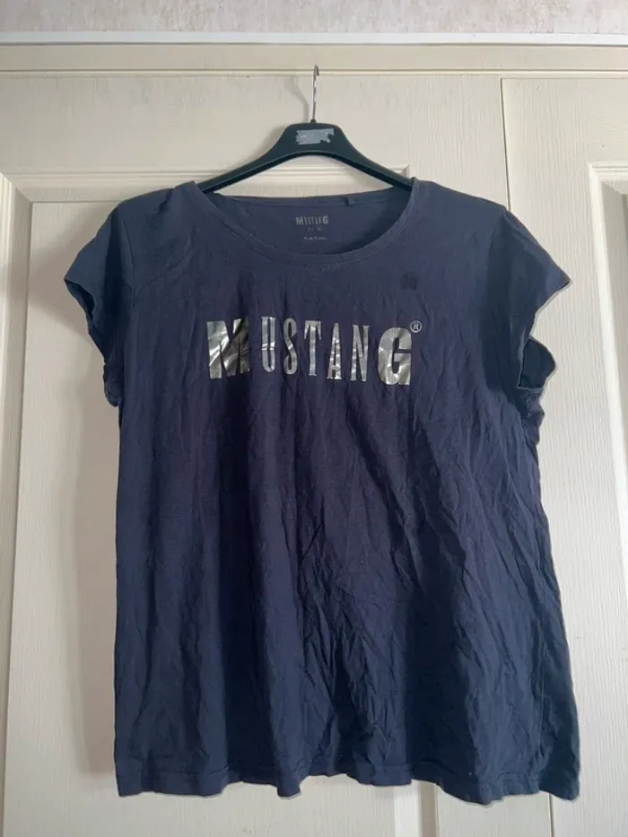 T-shirt Mustang