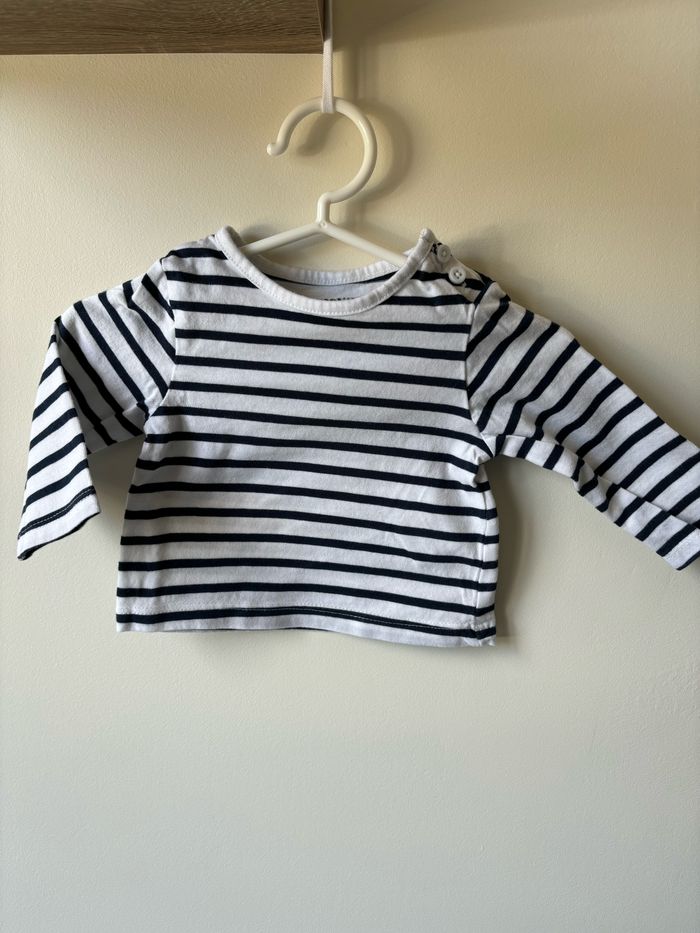 Lot 6 hauts bébé - photo numéro 2