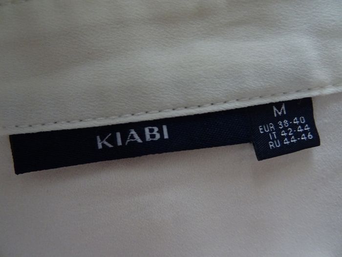 Chemisier écru Kiabi taille M - photo numéro 2