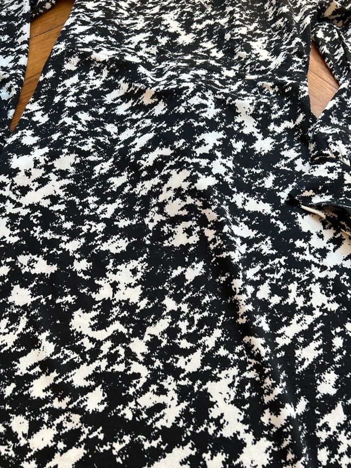 Neuve! Très jolie robe taille XL - photo numéro 4