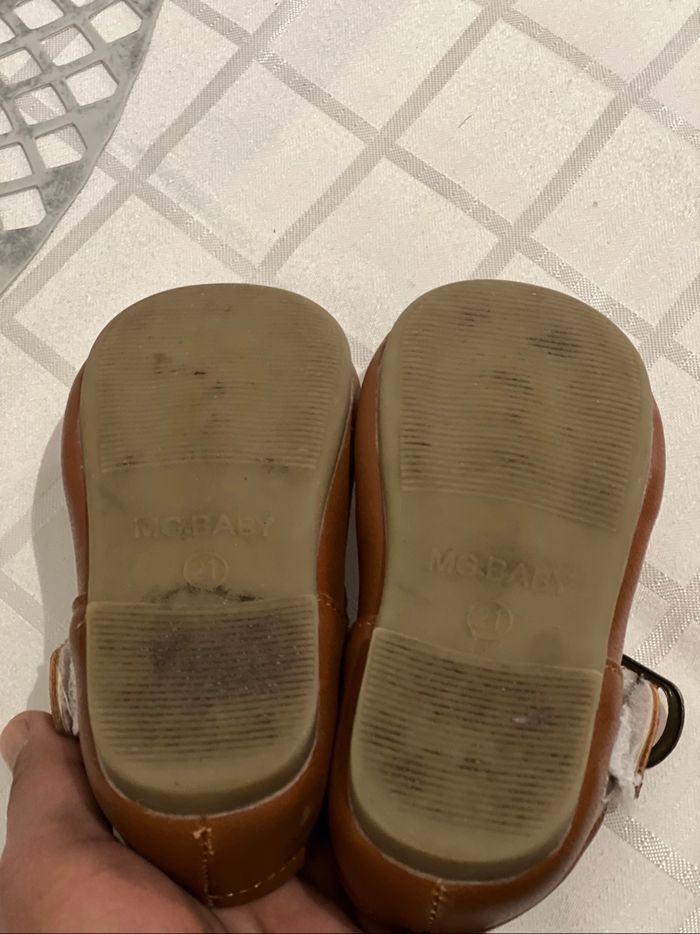 Chaussure bébé - photo numéro 4