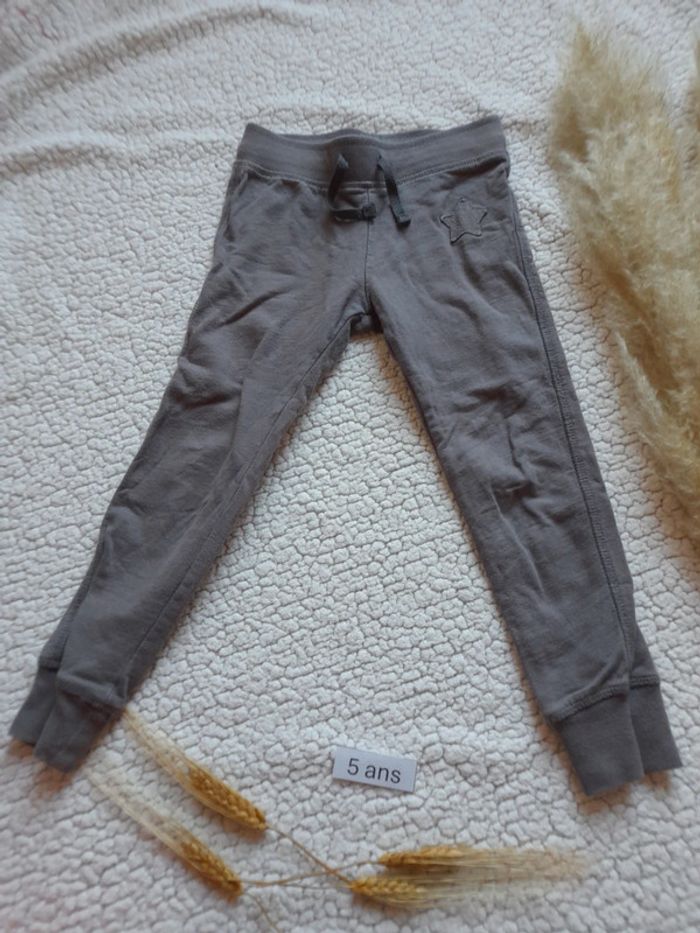 Pantalon 5 ans - photo numéro 3