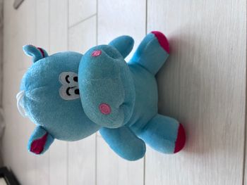 Peluche Hippopotame bleu et rose
