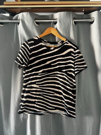 t-shirt zèbre H&M taille M