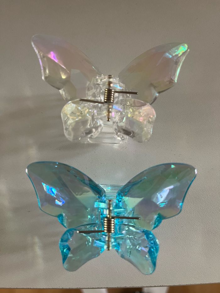 Lot de 2 pinces papillon 🦋