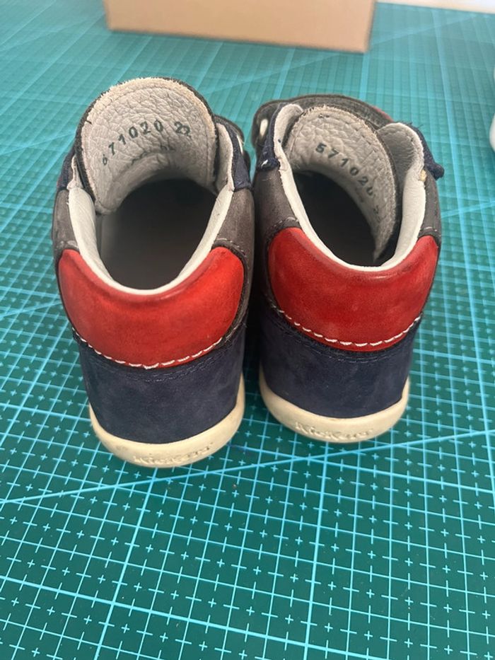 Lot chaussures bébé taille 22 - photo numéro 7