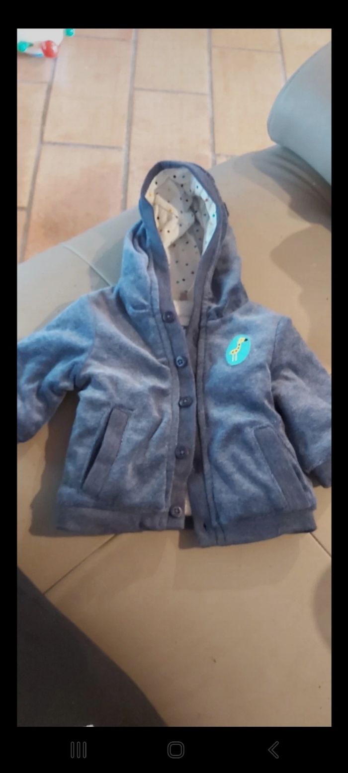 Gilet chaud avec capuche 1 mois - photo numéro 2