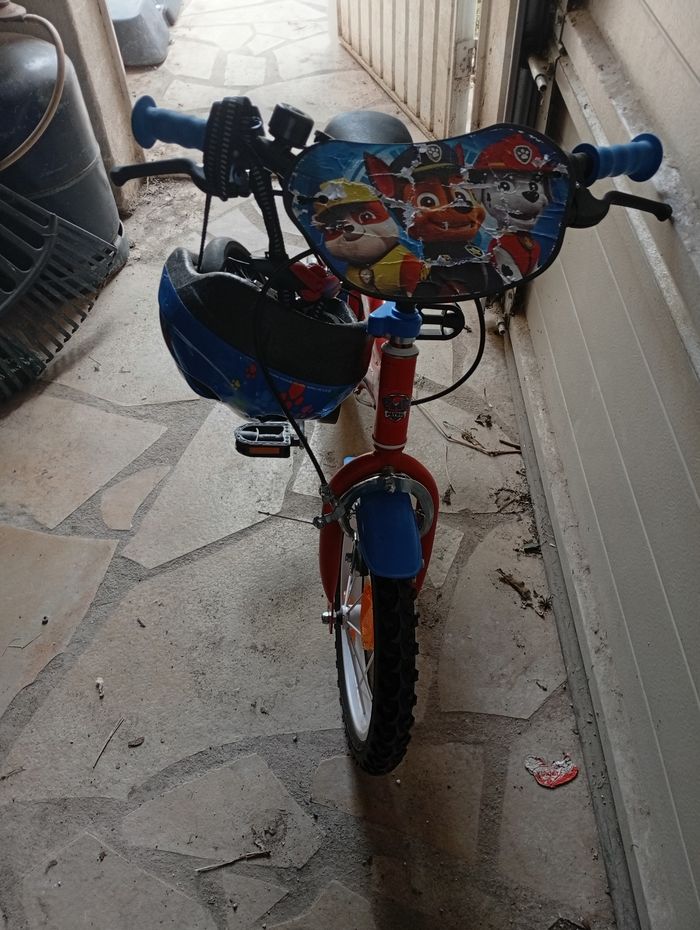Vélo enfant pat patrouille 14 pouces - photo numéro 3