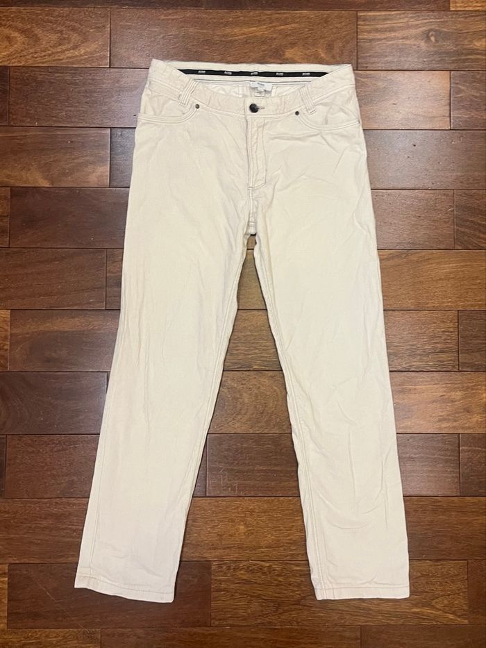 Jean beige crème en velours hugo boss taille 16 ans