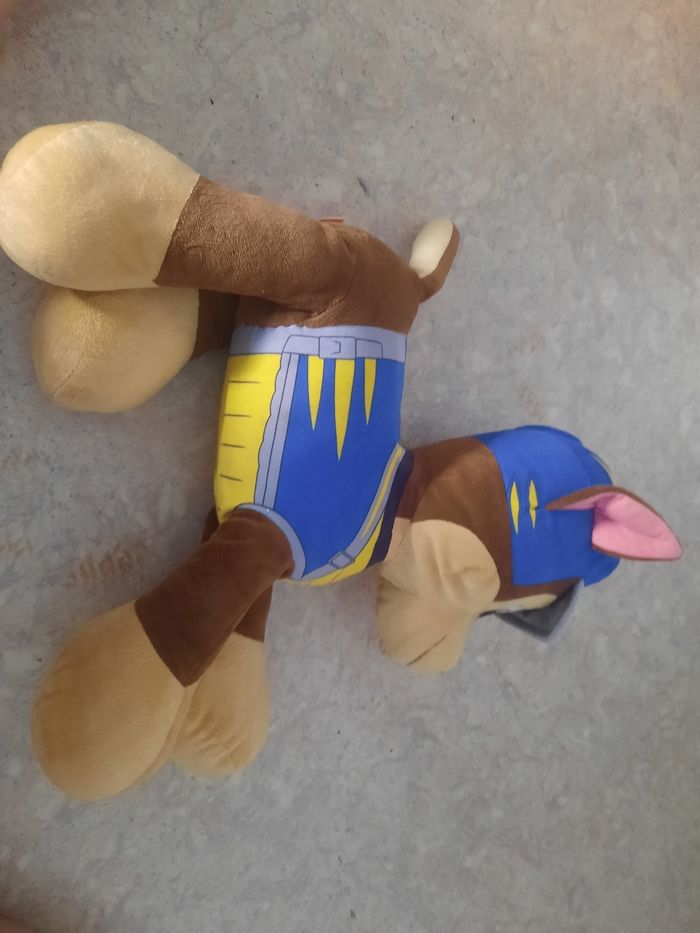 Peluche chase Pat patrouille - photo numéro 3