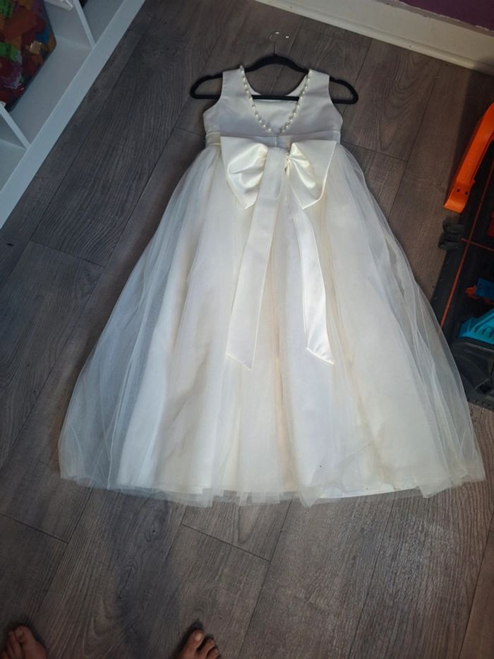 Robe de cérémonie - photo numéro 4