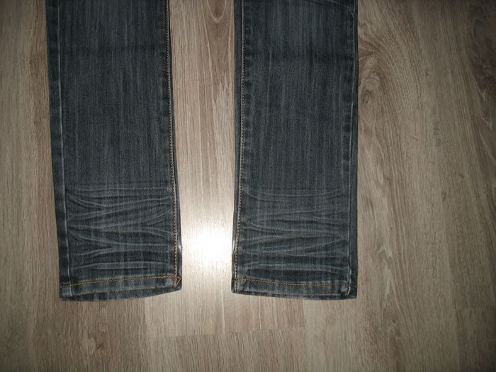 JEAN SLIM BLEU "CINDY-H" - TAILLE 36 - n°05 - photo numéro 4