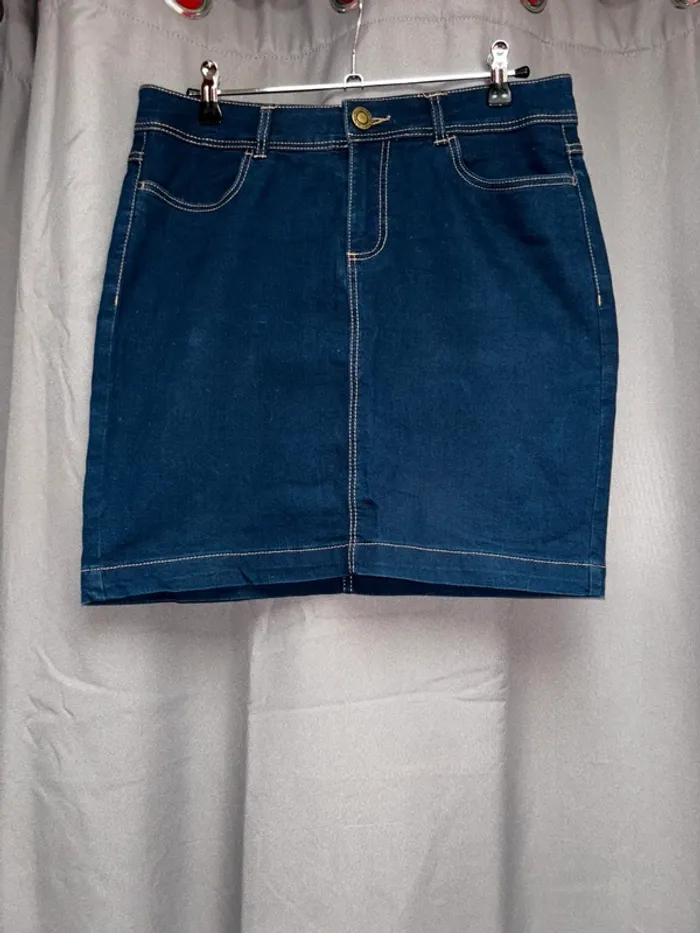 Mini jupe en jean, jupe courte, jupe en jean, jupe en jeans - photo numéro 4