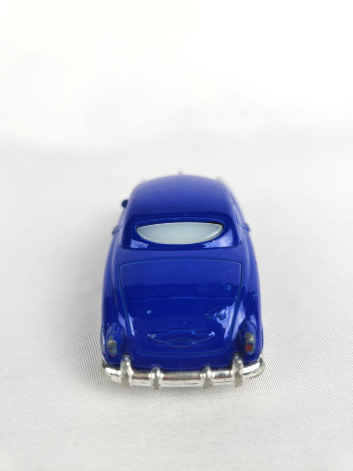 Voiture figurine Doc Hudson Disney Pixar Cars - photo numéro 3