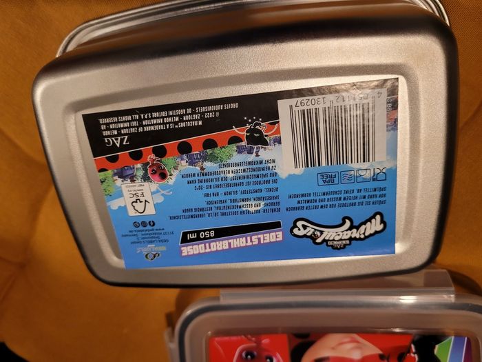 Boîte à goûter inox miraculous neuf (4e) - photo numéro 4