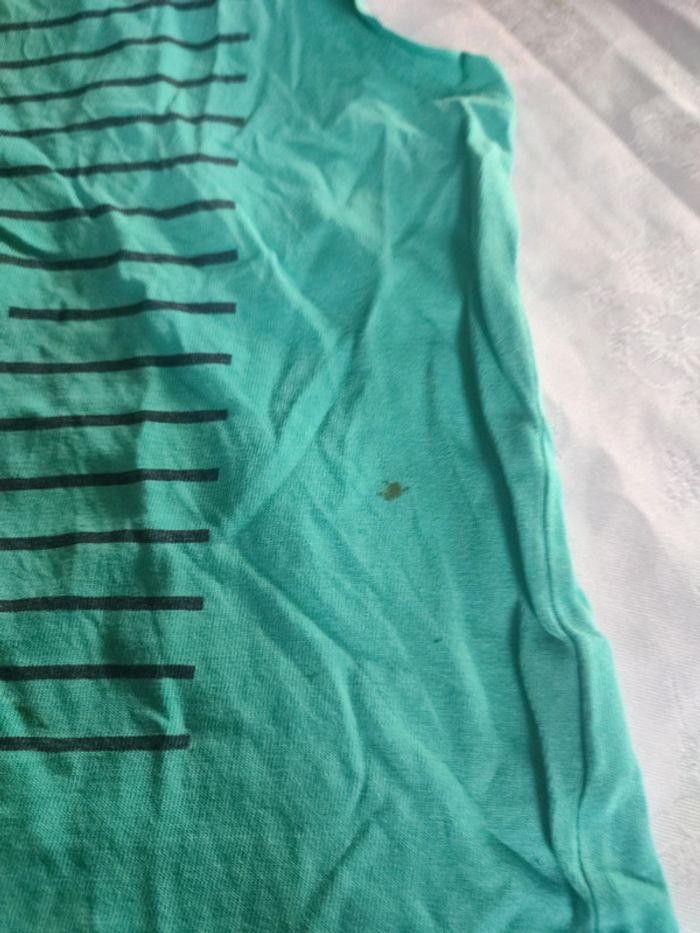 T shirt sans manche - photo numéro 2