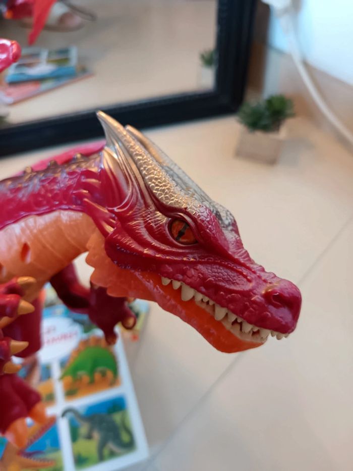 Jouet dinosaure/dragon - photo numéro 5