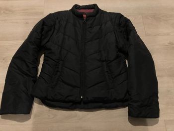 Veste noire style motard matelassé