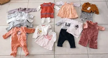 Gros lot de vêtements printemps fille - taille 3 mois - 20 pièces