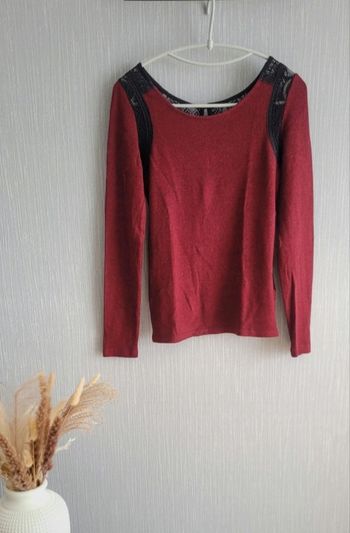 Pull rouge manches longues dentelle Naf Naf