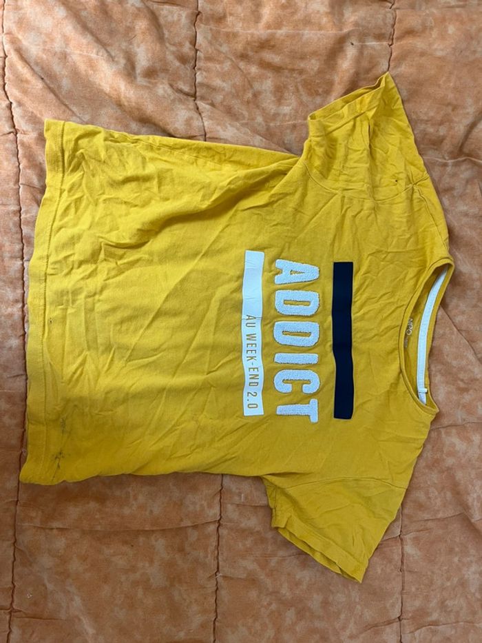T shirt jaune