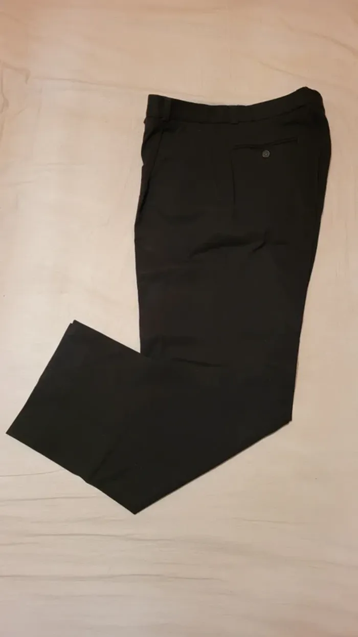 Pantalon de costume fluide et léger 60% laine - photo numéro 2