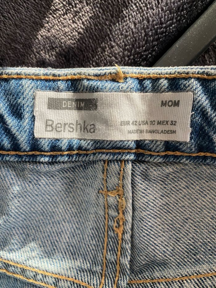 Jean troue - photo numéro 2