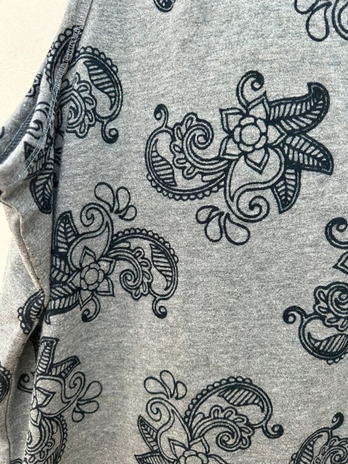 Débardeur gris motifs baroque bleu foncé - jensen en coton taille L neuf - photo numéro 3