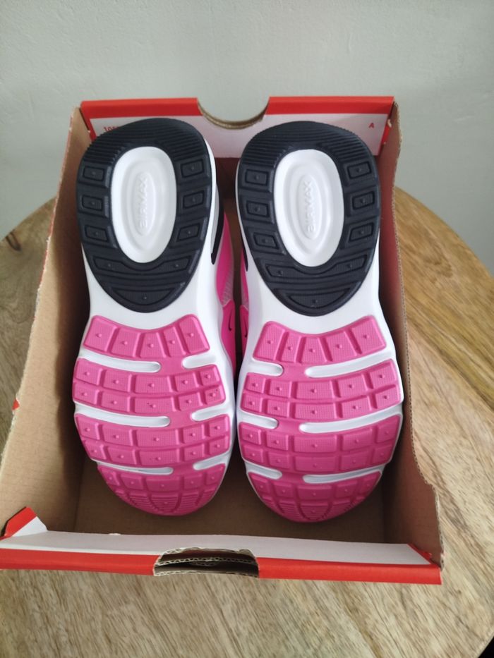 Baskets Nike T 29.5 - photo numéro 8