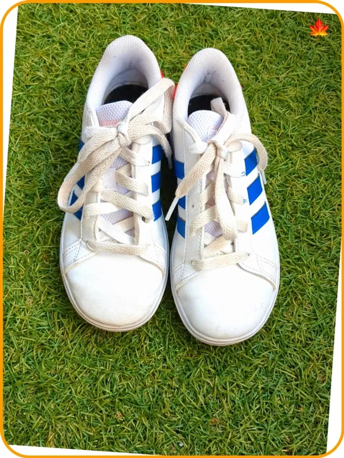 Basket Adidas enfant 31 et demi